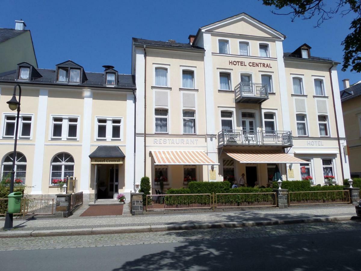 Hotel Central Bad Elster Ngoại thất bức ảnh